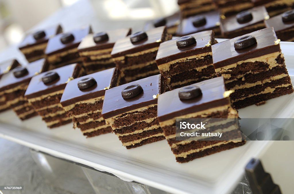 Pedaço de bolo de chocolate - Foto de stock de Alimentação Não-saudável royalty-free