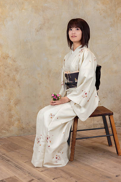 Portrait de la femme dans un kimono - Photo