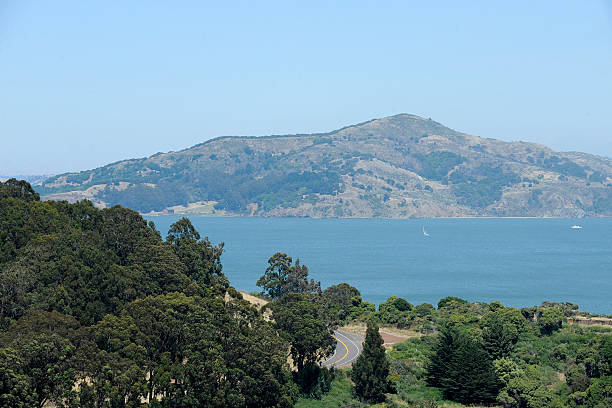 istock View of San Francisco Bay 476756171