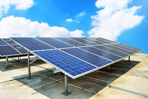 istock Power plant using renewable solar energy with sun 476762060