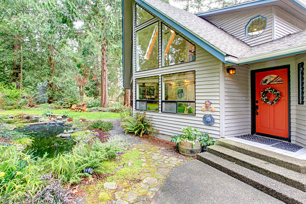 istock Beautiful countryside curb appeal 476767361