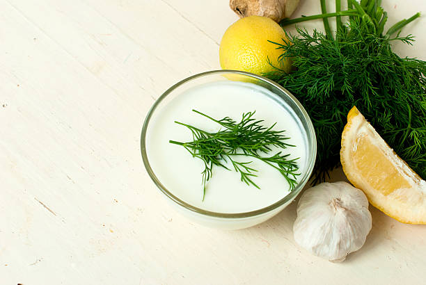 istock dip of yogurt, dill and garlic 476773758