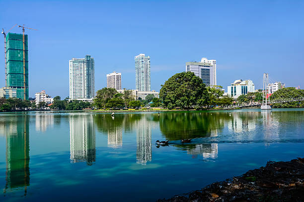 istock Colombo Beira Lake And Skyline 476786631