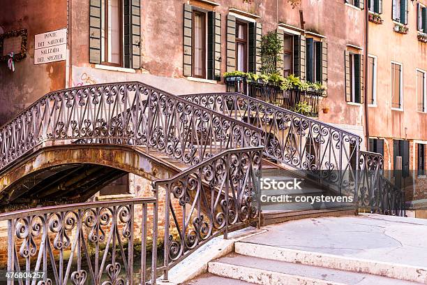 Fußbrücke Venedig Italien Stockfoto und mehr Bilder von Alt - Alt, Außenaufnahme von Gebäuden, Brücke
