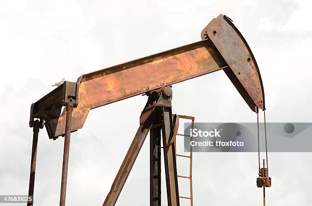 ビンテージ Pumpjack - 井戸のストックフォトや画像を多数ご用意 - 井戸, 人物なし, 写真