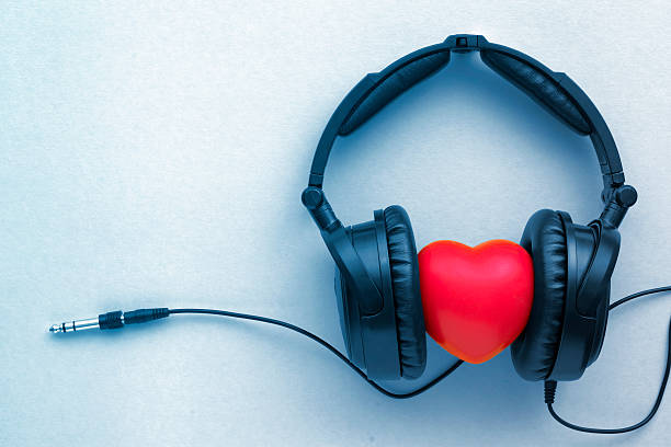 istock enjoy listen music 476853370