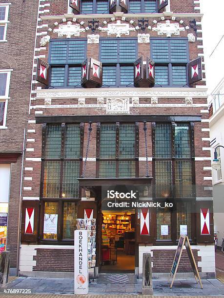 Store Nel Centro Storico Di Gorinchem - Fotografie stock e altre immagini di Ambientazione tranquilla - Ambientazione tranquilla, Antico - Condizione, Architettura