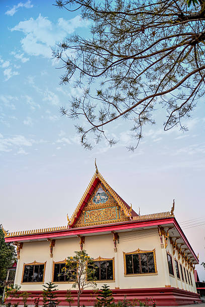 thailand-tempel & pavillon - deang stock-fotos und bilder