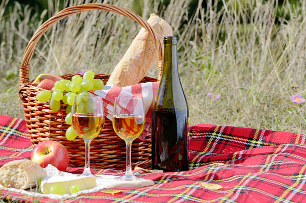 istock Wine cheese bread and fruits 476929134