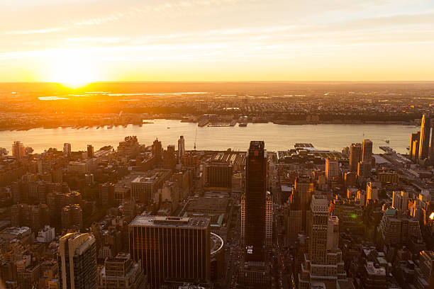 istock new york city at sunset 476953018