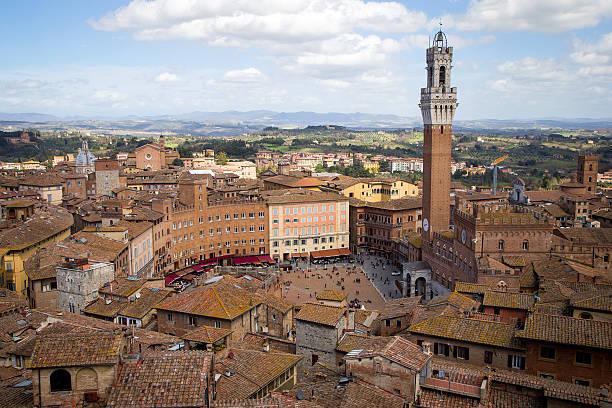 istock Campo Square in Siena, Italy 476978288