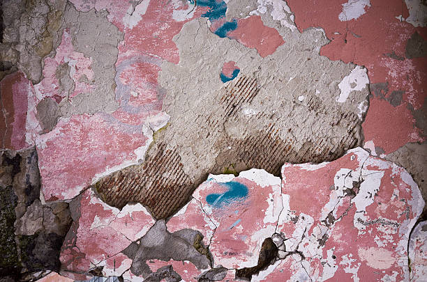 istock Wall red pink grunge concrete background 476988064