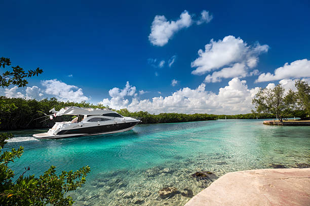 istock Luxury  motor yacht sailing out at sea 477014698