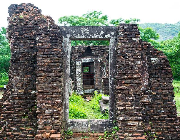 istock My Son, Ancient Hindu tamples of Cham in Vietnam 477016582