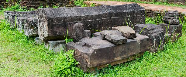 istock My Son, Ancient Hindu tamples of Cham in Vietnam 477019572