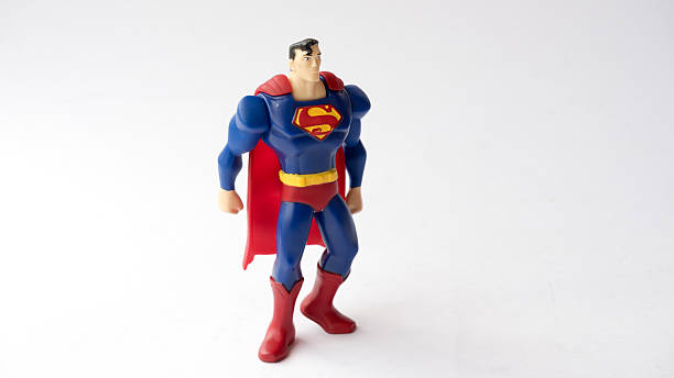 studio foto di un superman statuetta di dc fumetti di film - superman foto e immagini stock
