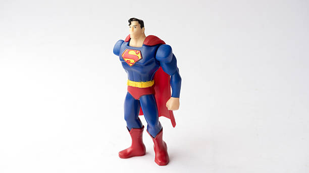 studio foto di un superman statuetta di dc fumetti di film - superman foto e immagini stock