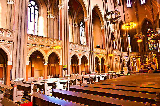 famous gothic Markt Kirche from inside inside the famous Markt Kirche in Wiesbaden, a brick building in neo-Gothic style church hessen religion wiesbaden stock pictures, royalty-free photos & images
