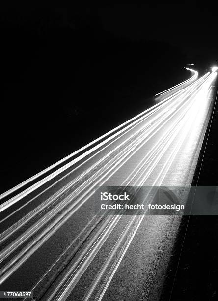 Autobahn Nacht - Fotografie stock e altre immagini di Ambientazione esterna - Ambientazione esterna, Autobahn, Automobile