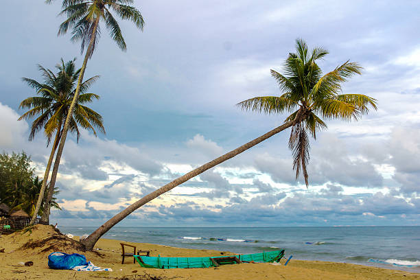 istock Phu Quoc beach at sunrise 477111246