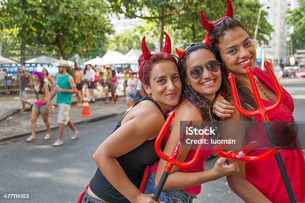 Street Karneval In Rio Stockfoto und mehr Bilder von Allegorie - Allegorie, Areola, Baum