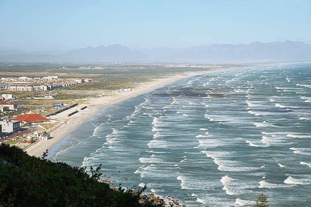 istock Long white sand beach near Muizenberg 477149758