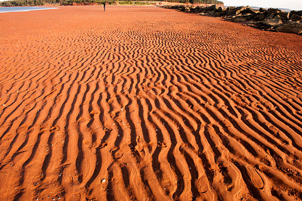 Red Beach Smmerside, Prince Edward Island, Canada cavendish beach stock pictures, royalty-free photos & images