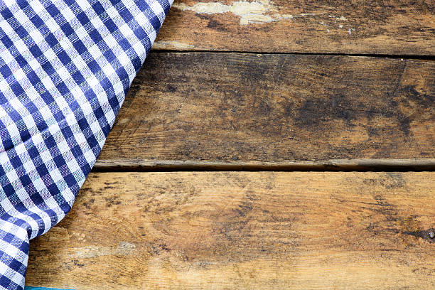 istock Wooden backgrond with piece of cloth 477211000