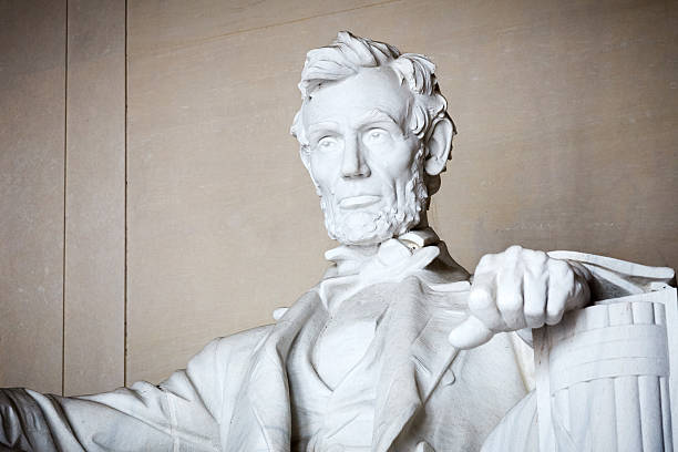 istock Statue of Abraham Lincoln 477221555