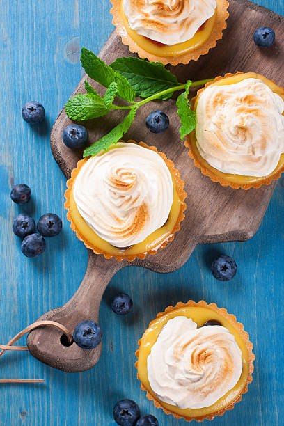istock Mini lime curd tartlets with meringue. 477272670