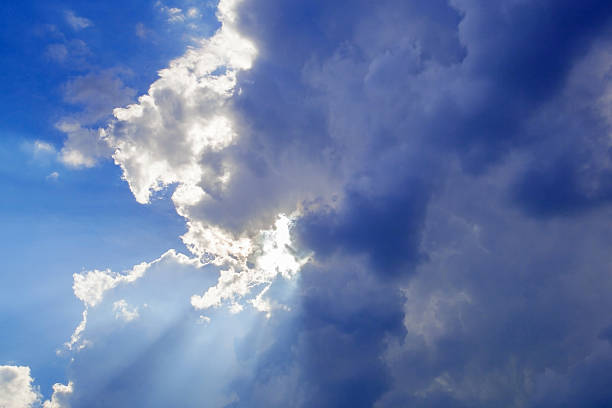 istock The Big cloud closed the bright sun 477307490