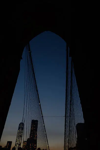 Brooklyn-Bridge Night and day