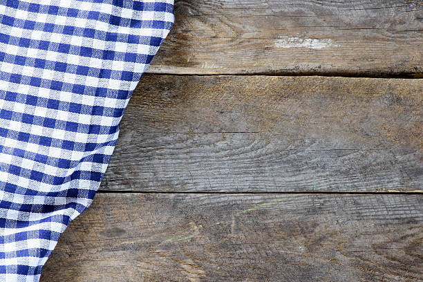 istock Wooden backgrond with piece of cloth 477343278