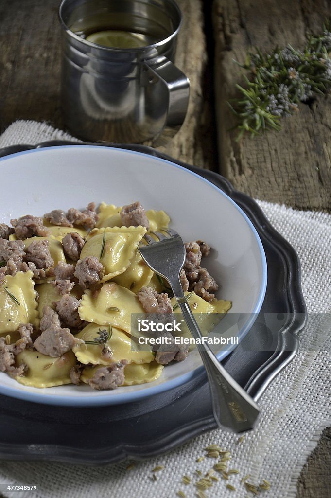 Pasta. Ravioli. - Foto stock royalty-free di Alimentazione sana