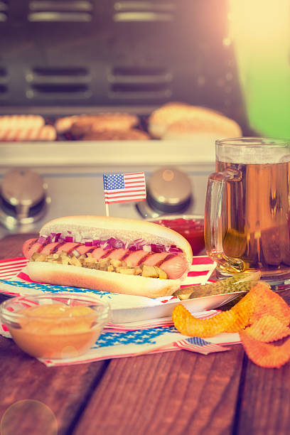 istock 4th of July Picnic Table 477362838