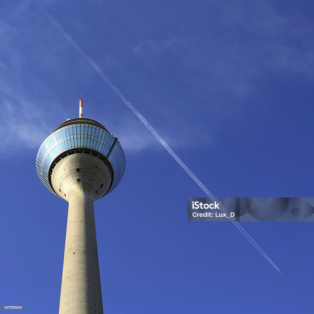 Dusseldorf da Torre do Reno - Foto de stock de Avião royalty-free