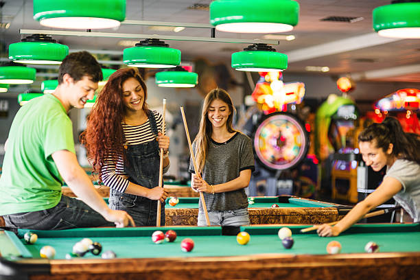 istock Happiness friends in a pub 477375158