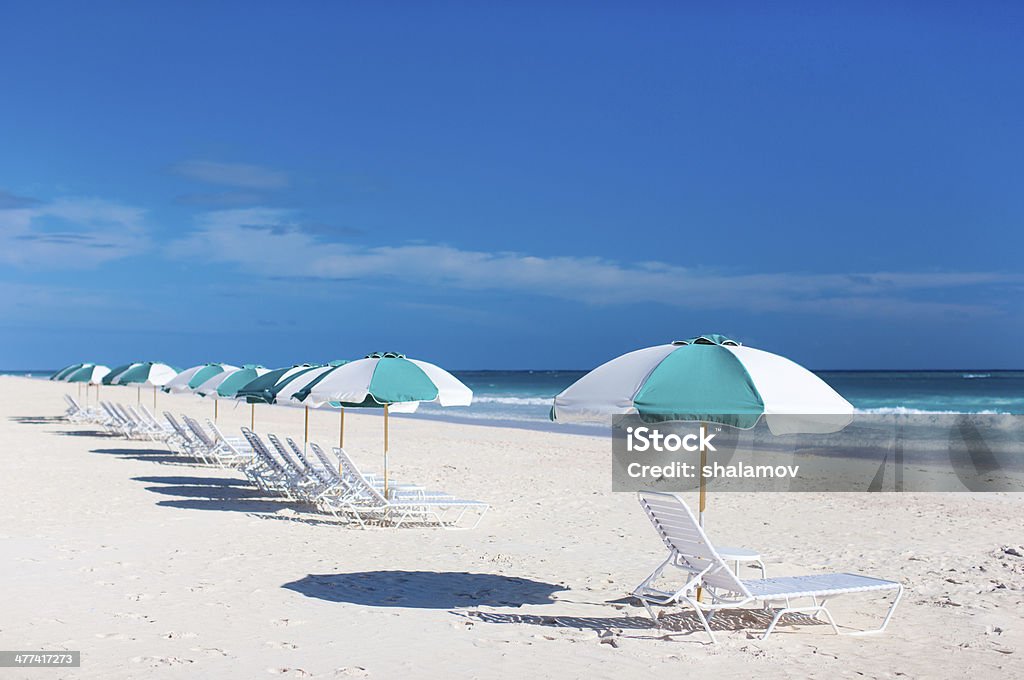 panorama de la playa Tropical - Foto de stock de Agua libre de derechos