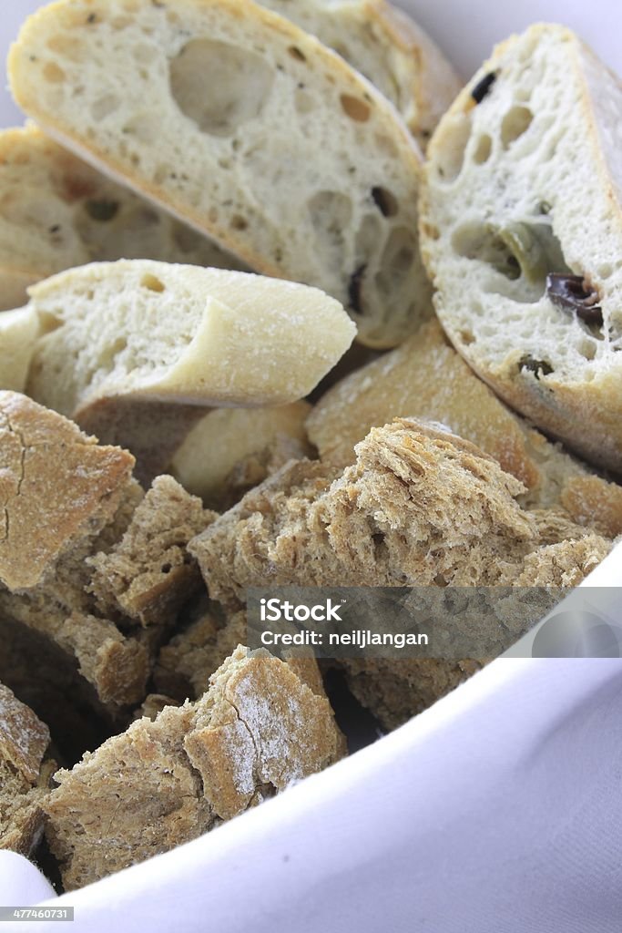 Chleb rolkach w kosze - Zbiór zdjęć royalty-free (Bez ludzi)