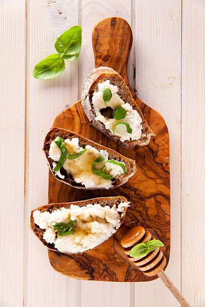 istock bruschetta with ricotta, honey and basil 477496716