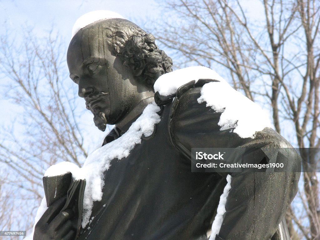 Statue of William Shakespeare in Central Park, New York City A statue of William Shakespeare covered in snow in Central Park, New York City. This statue was made by John Quincy Adams Ward (1830–1910) and unveiled at the southern end of the Mall on May 23, 1872. William Shakespeare Stock Photo