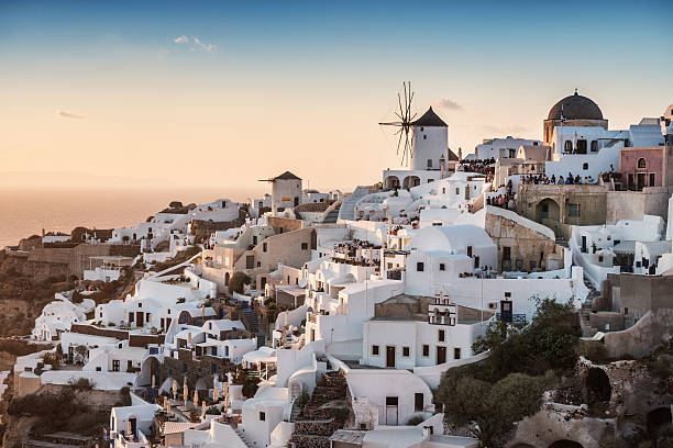 istock Beautiful Sunset at Oia, Santorini, Greece 477519912
