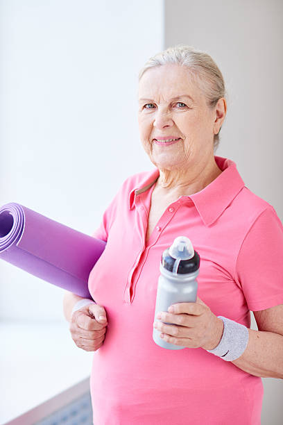 istock Sporty grandma 477523580