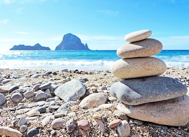 pedras cala d'hort - stone wellbeing zen like blue - fotografias e filmes do acervo