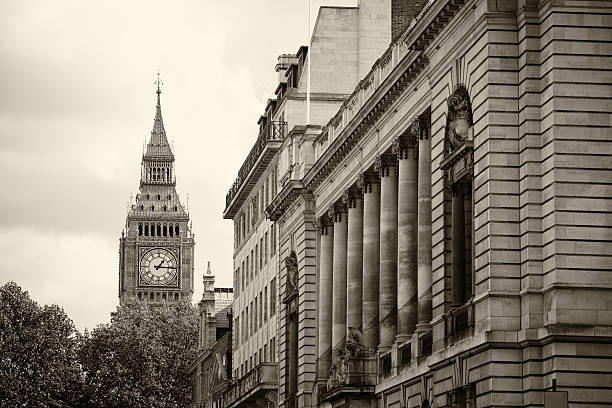 istock Monochrome Big Ben London 477530566