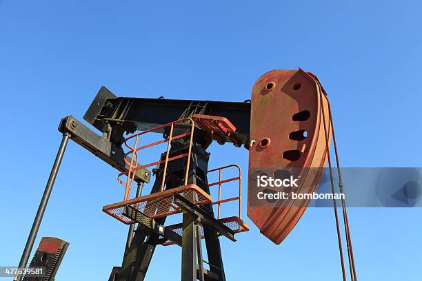 Нефть Насос Джек — стоковые фотографии и другие картинки Machinery - Machinery, Без людей, Бочка