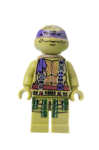 donatello lego minifigure personalizado - toy lego editorial ninja imagens e fotografias de stock