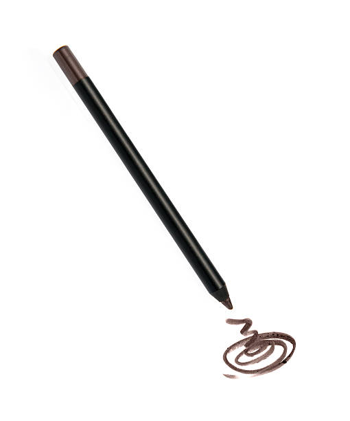 istock Cosmetic pencil and stroke 477562633