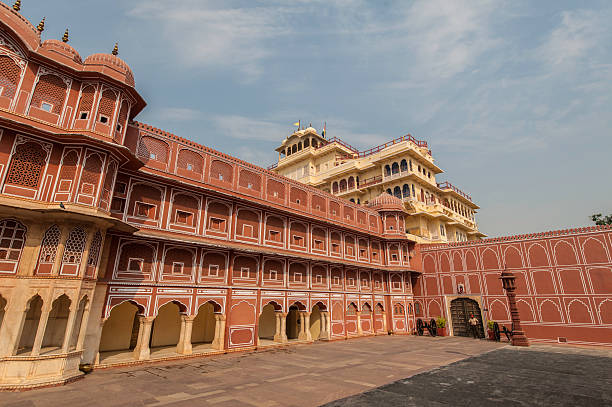 시티 팰리스 자이푸르 - jaipur amber fort column amber palace 뉴스 사진 이미지