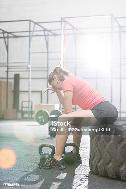 Working Out At The Gym Stock Photo - Download Image Now - 2015, 30-39 Years, 35-39 Years